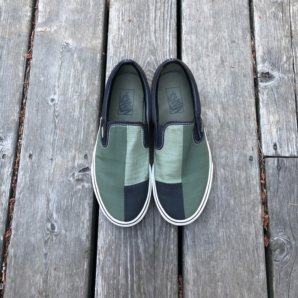 Green Color Block Slip On Vans W8.5